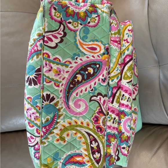 Vera Bradley Diaper Bag Tutti Frutti - Picture 8 of 10